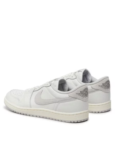 Poltopánky Nike biela