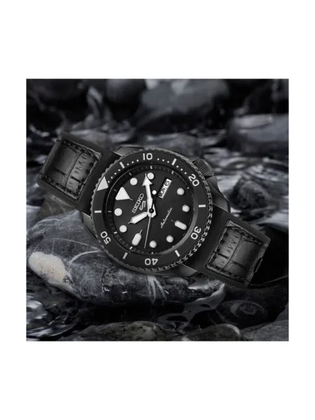 Hodinky Seiko strieborná