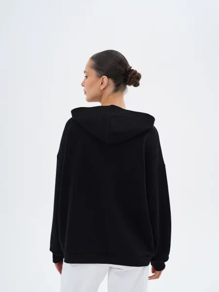 Свитер Elegante черный