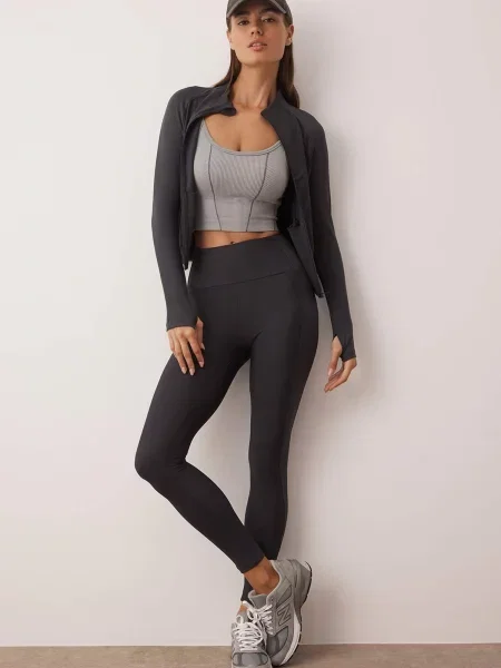 Trendyol Leggings metalic gri