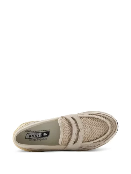 Маратонки New Balance зелено