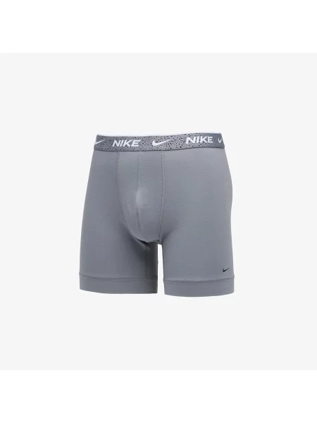 Κλασικά σλιπ Nike μαύρο