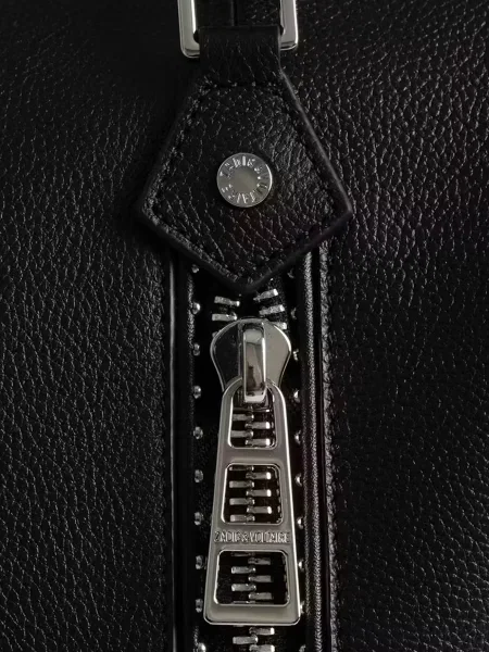 Шкіряна сумка Zadig&voltaire чорна
