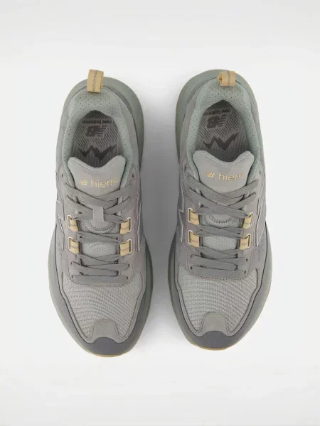 Замшеві Кросівки для бігу New Balance сірий