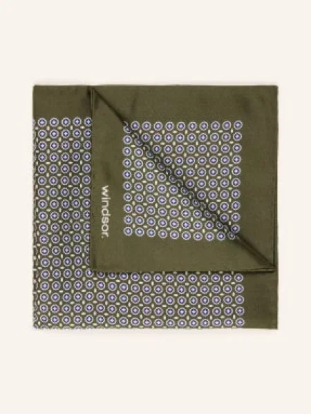 Kravata Windsor. bílá