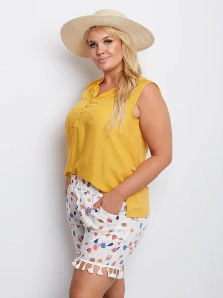 Pantaloni scurți Fashionhunters alb