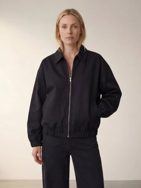ARMIE Přechodná bunda The Olivia Jacket' černá