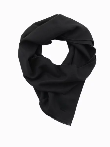 Jednofarebný šál Ombre so strapcami čierna