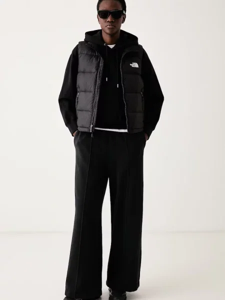 The North Face pulover s kapuco z bombažem Essential črna