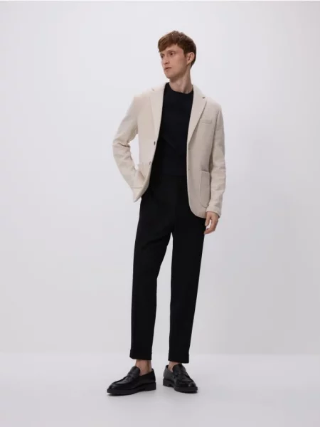 Костюмные брюки Reserved черные