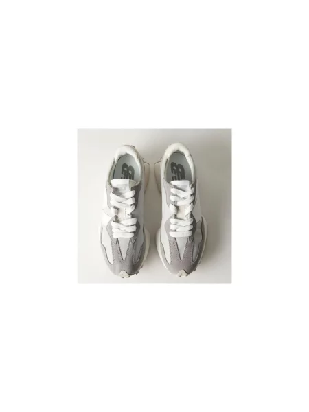 Pantofi New Balance bej