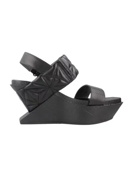 Pantofi United Nude cu pană negru