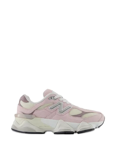 Sneakerși New Balance cu autograf roz
