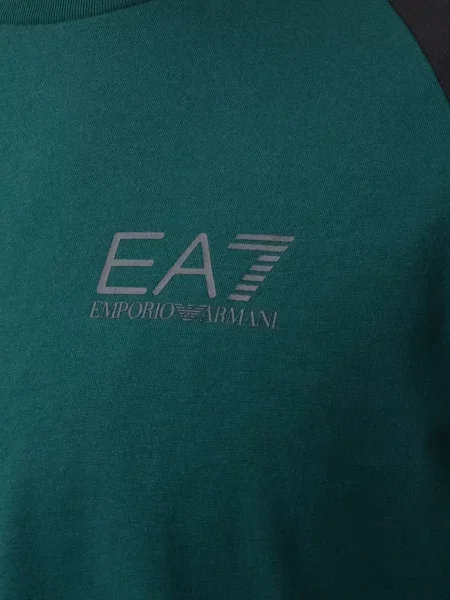 Футболка Ea7 Emporio Armani зеленая