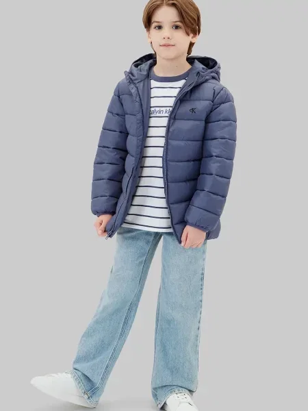Calvin Klein Jeans geacă petrecută pentru copii violet