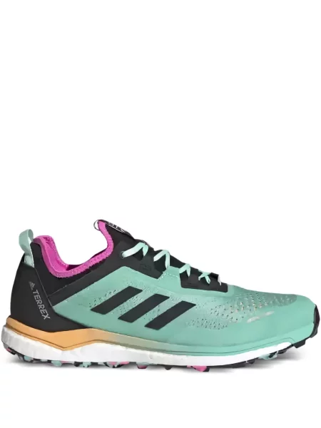 Pruhované trekkingové lněné tenisky Adidas UltraBoost šedé
