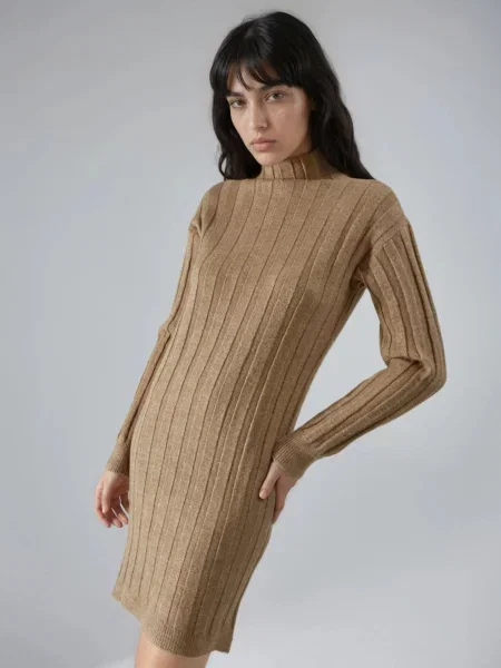 My fashion Kötött ruhák Strickkleider teveszín