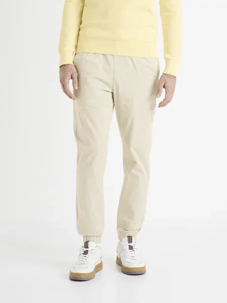 Pantaloni de trening Celio