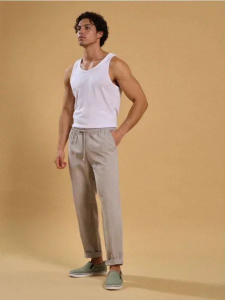 Sinsay Spodnie chino jogger zielony