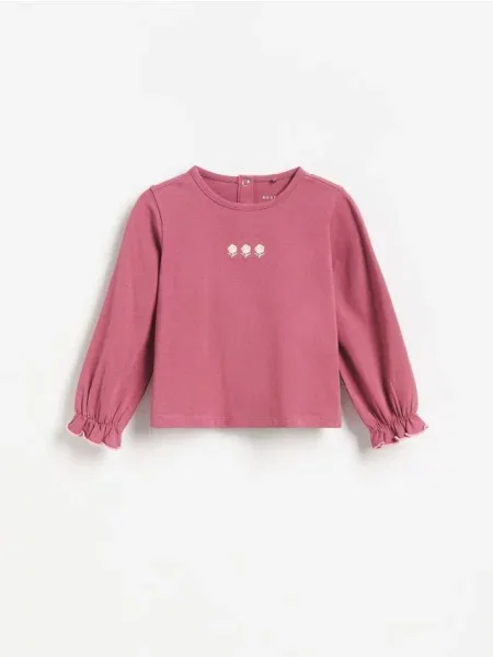 Reserved Tricou cu detaliu brodat carmin