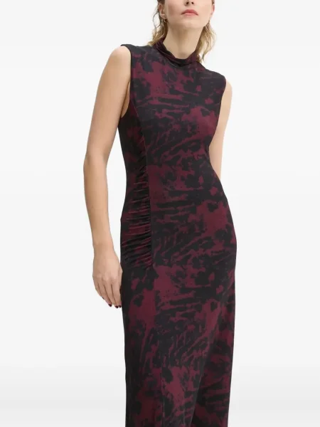 Rochie Gestuz de costum roșu