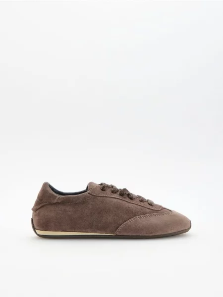 Reserved Adidași din piele întoarsă sintetică violet-metalizat violet