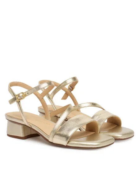 Sandały Clarks