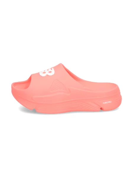New Balance pantofle k vodě růžové
