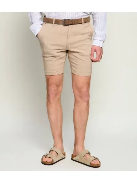 Pantaloni scurți Boss de in negru