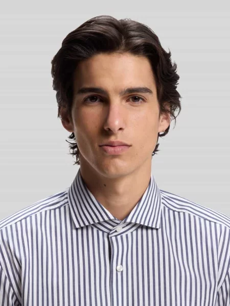 Koszula biznesowa o kroju slim fit z mieszanki bawełny model HANK-SP' Boss niebieska