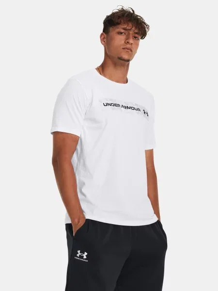 Tricou Under Armour cu dungi negru
