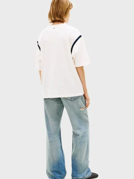 Футболка Tommy Jeans белая