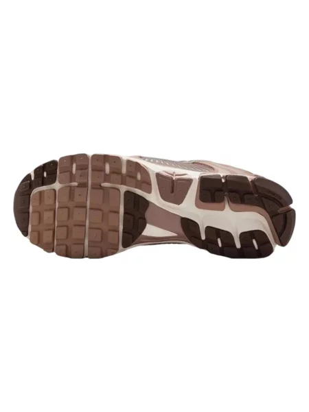Pantofi Nike gri
