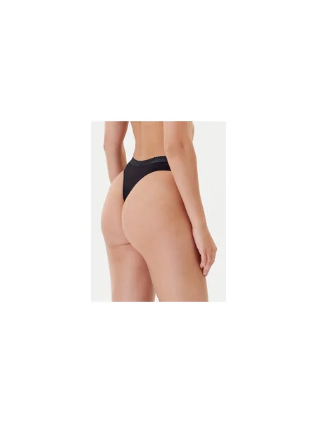 Guess Tanga fekete