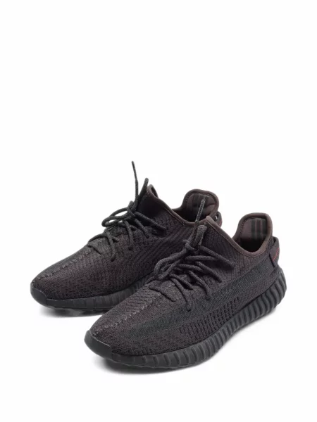 Плетени маратонки Adidas Yeezy черно