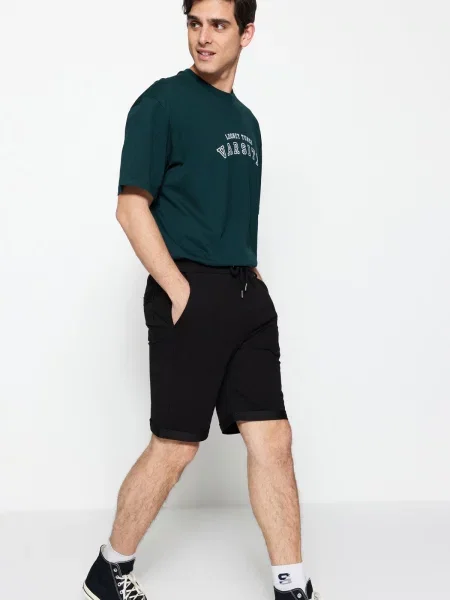 Bermude Trendyol negru