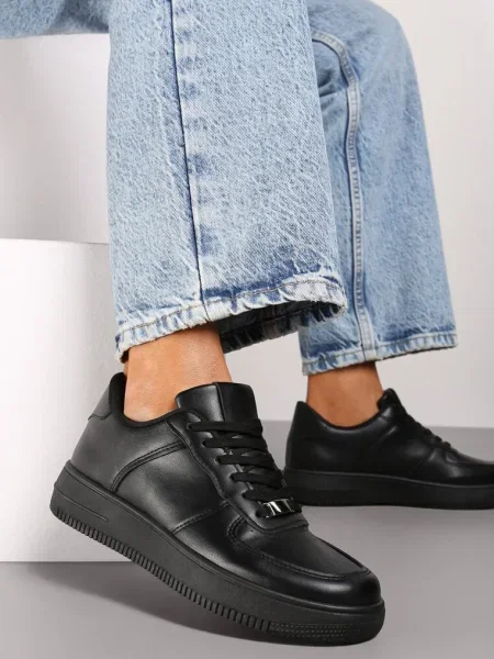 Sneakerși Înnordonați Decorați cu Perforare Ellemisa negri