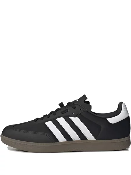 Sneakerși Adidas UltraBoost cu dungi de drumeție gri