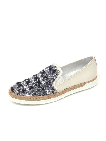 Sneakersy Tod's z cekinami wsuwane