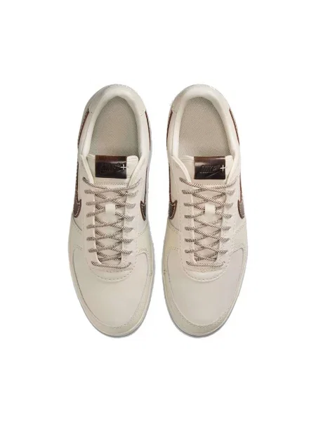 Pantofi Nike maro