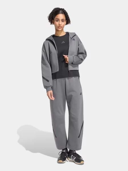 Футболка Adidas черная