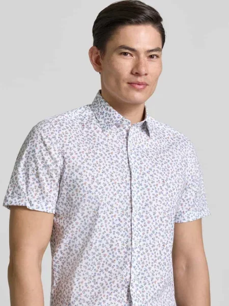 Koszula casualowa o kroju slim fit z kwiatowym nadrukiem na całej powierzchni Olymp Level 5 biała