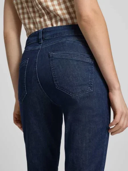 Jeans o kroju slim fit z mieszanki bawełny model SHAKIRA' Brax granatowe