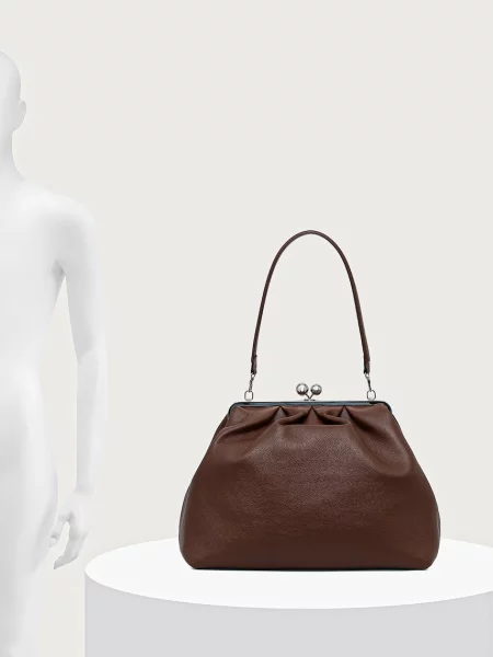Кожаная сумка шоппер Weekend Max Mara