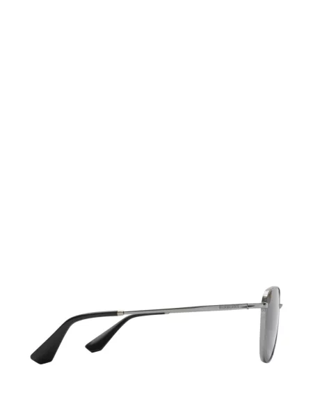Ochelari de soare Burberry în carouri