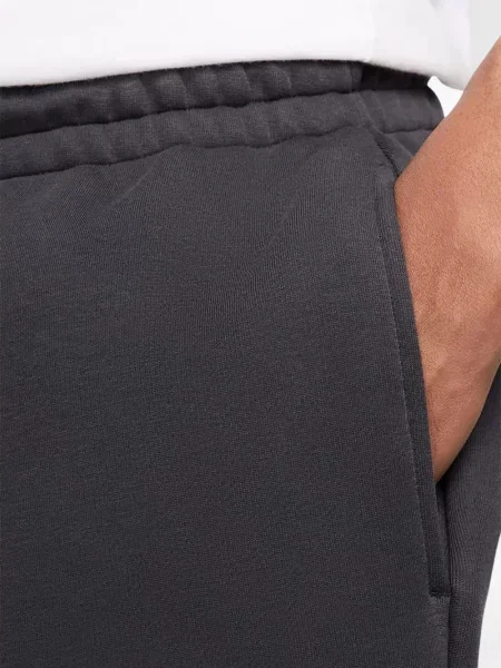 Top sport Nike din fleece plisat fără mâneci alb