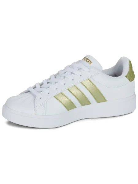 Félcipő Adidas fehér