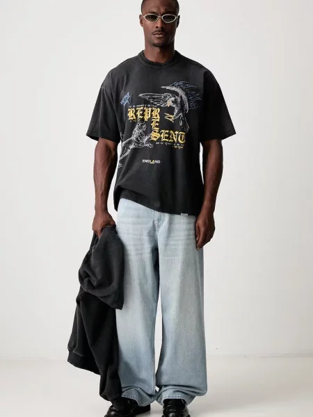 Represent tricou cu pentru bărbați
