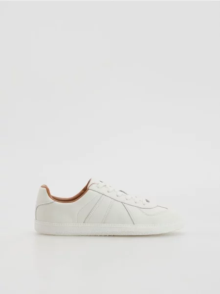 Кожаные кроссовки Reserved