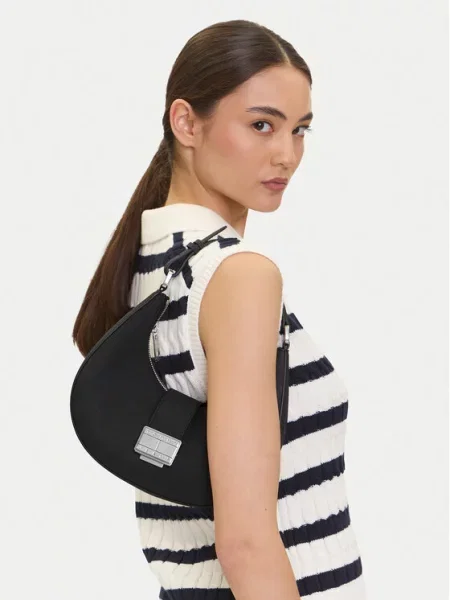 Tommy Jeans torebka czarny
